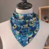 Foulard en soie imprimé motif bleu 60 x 60 cm