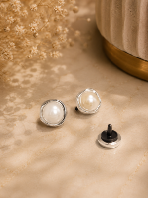 Broche Argentée & Perle nacrée