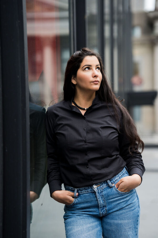 Collier de perles noires GABRIANA