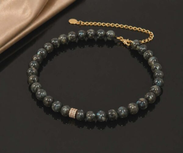 Collier de perles noires GABRIANA